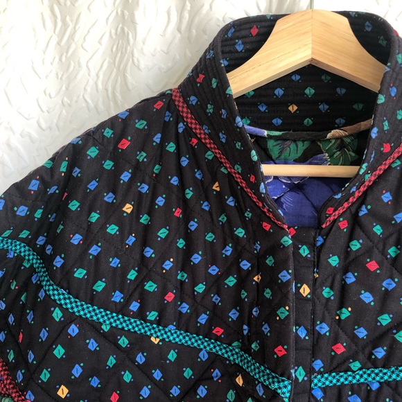 Handmade Women’s Quilted Black Neutral Tone Floral Pattern Batwing Bomber Jacket - Picture 3 of 9